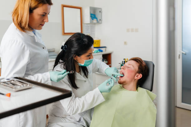 Best Broken or Cracked Tooth Emergency Dentist in Newton, MS